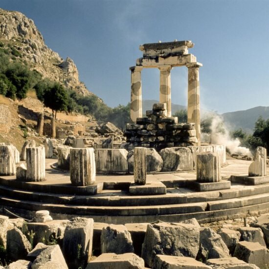 Templo de Atenea en Delfos